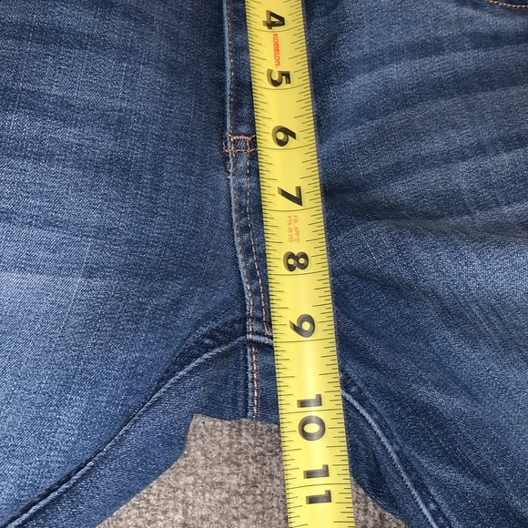 Democracy Jeans - Picture 6 of 7